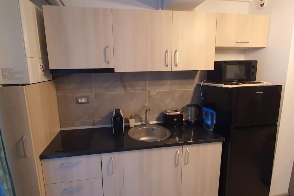 Alezzy Beach Apartament Prima Linie La Mare Năvodari Esterno foto