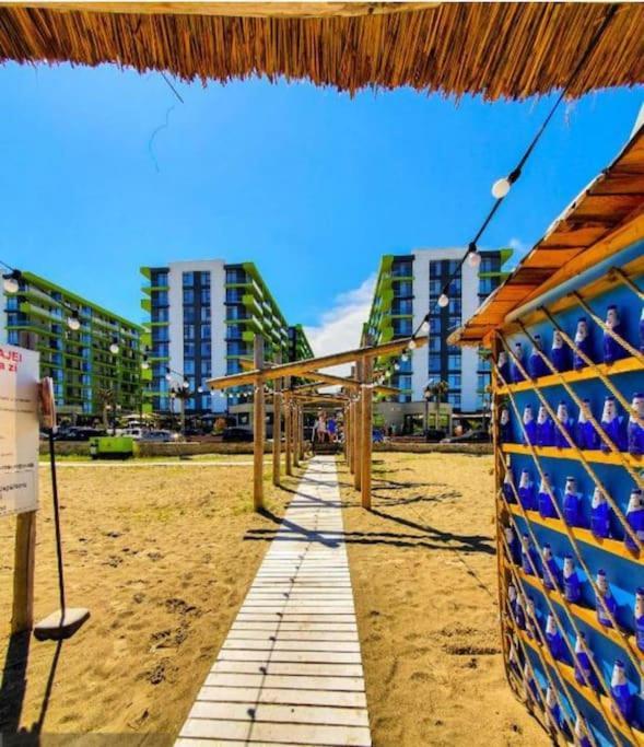 Alezzy Beach Apartament Prima Linie La Mare Năvodari Esterno foto