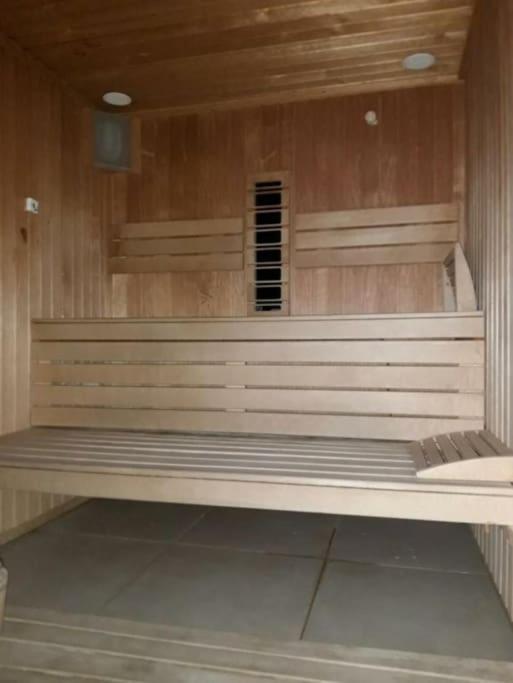 Alezzy Beach Apartament Prima Linie La Mare Năvodari Esterno foto