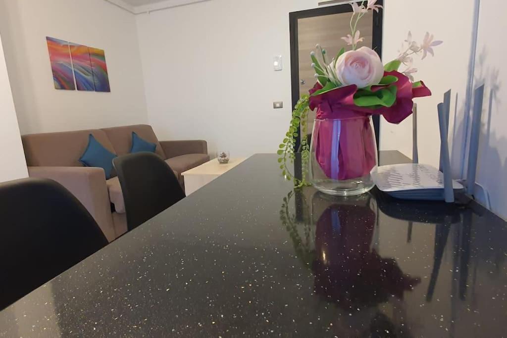 Alezzy Beach Apartament Prima Linie La Mare Năvodari Esterno foto